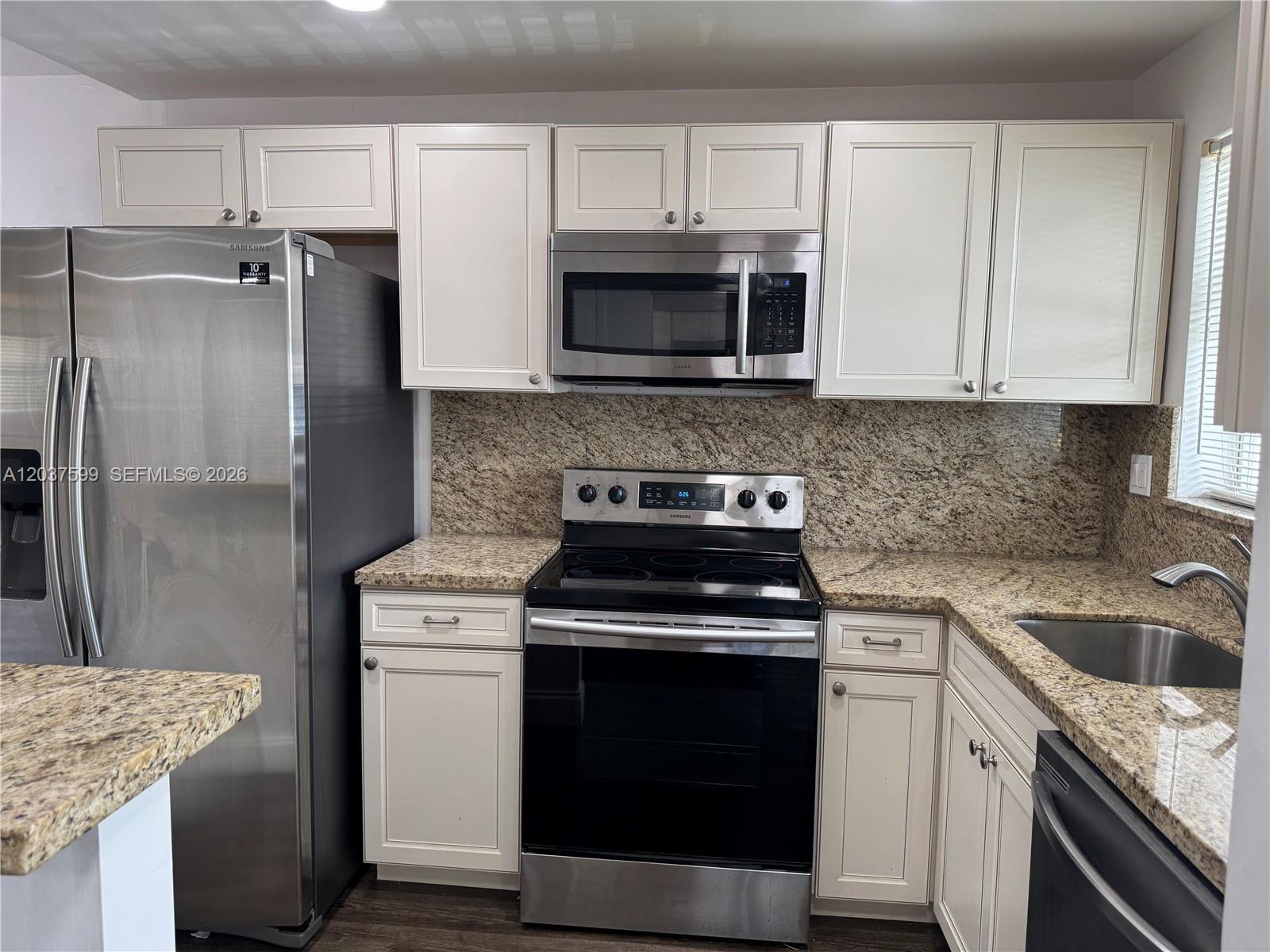 8325 Sunrise Lakes Blvd # 103, Sunrise FL 33322 photo 3