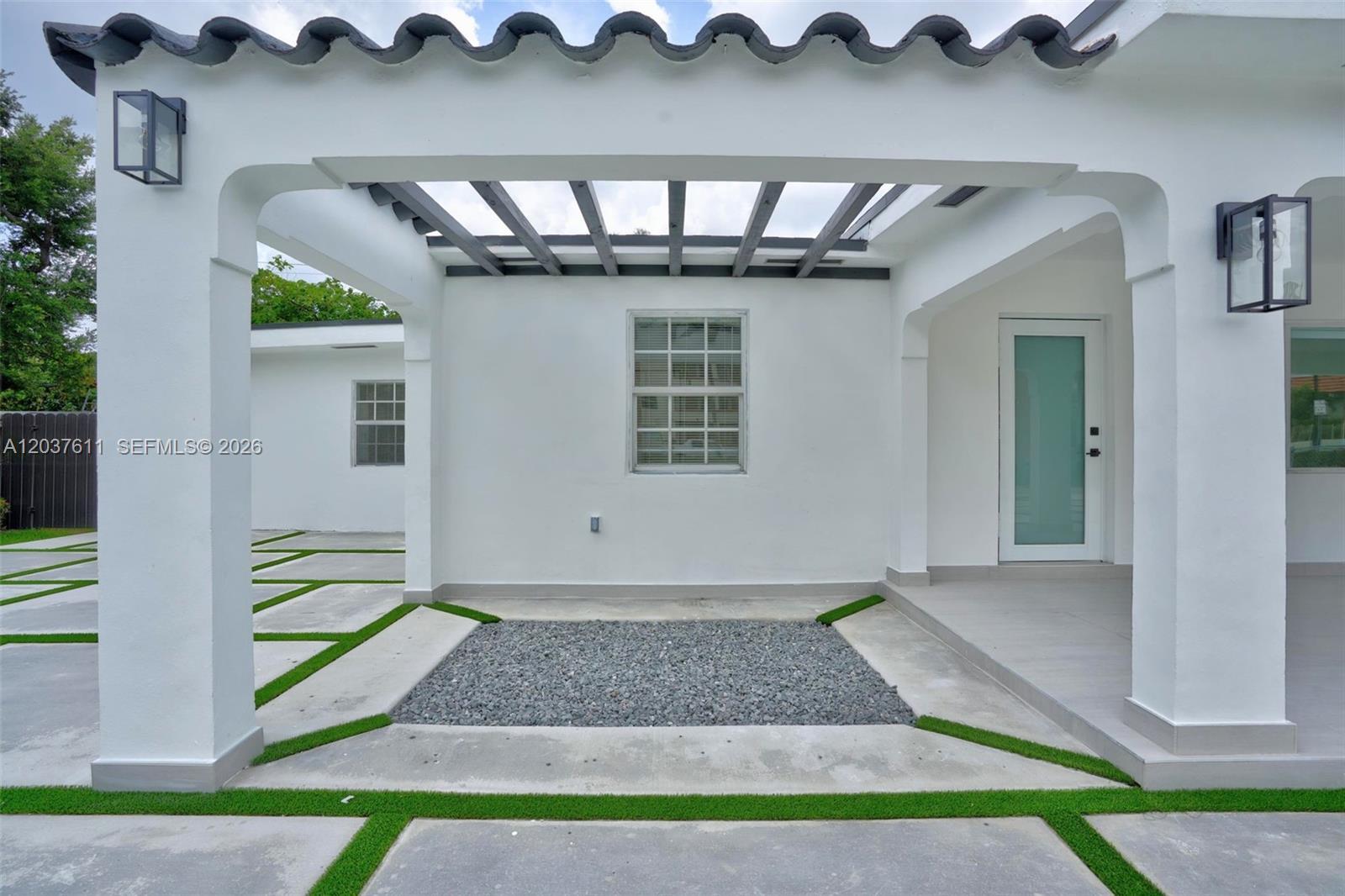 1920 SW 67th Ave, Miami FL 33147 photo 5