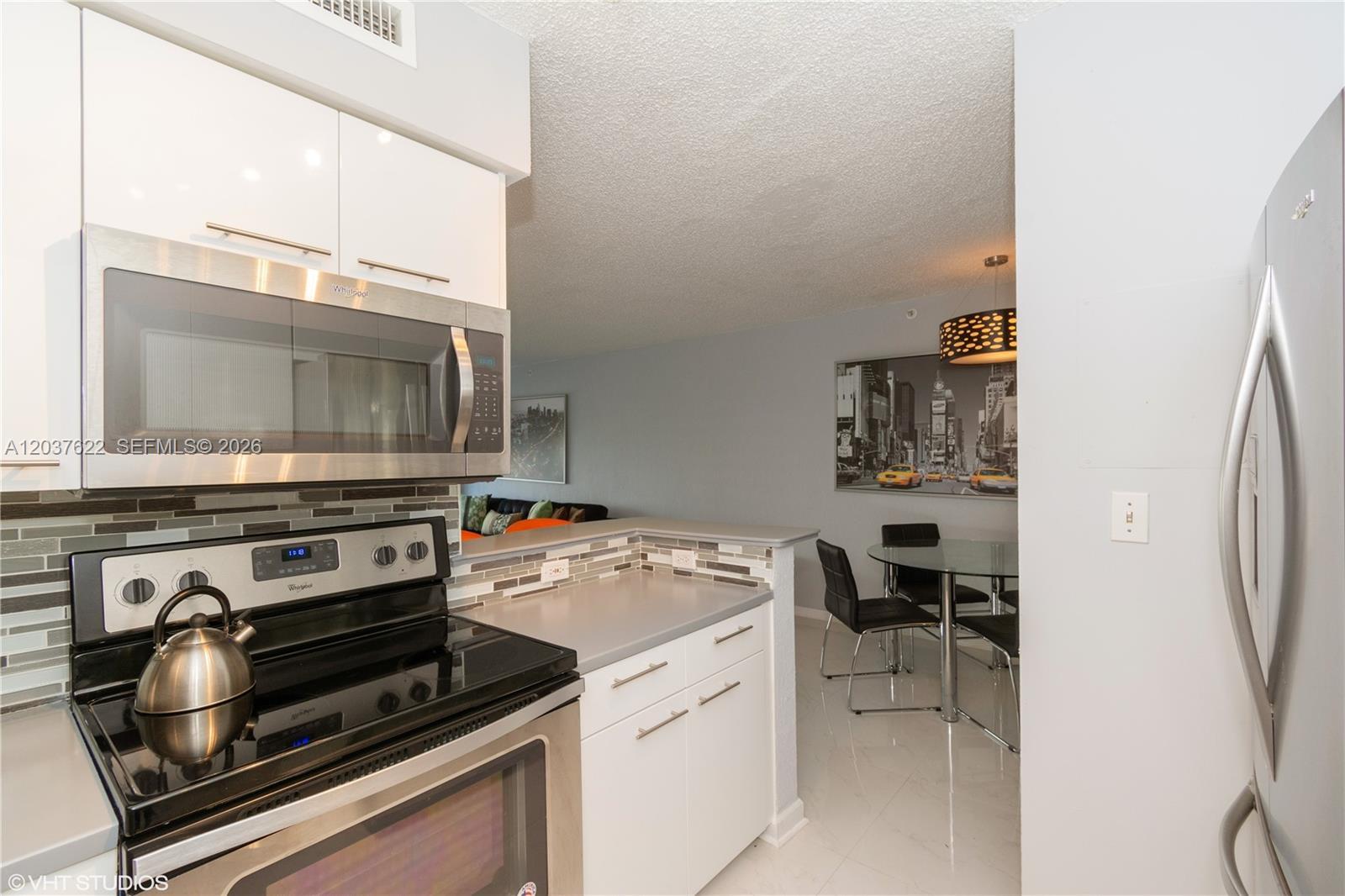 1500 Bay Rd # 654S, Miami Beach FL 33139 photo 2