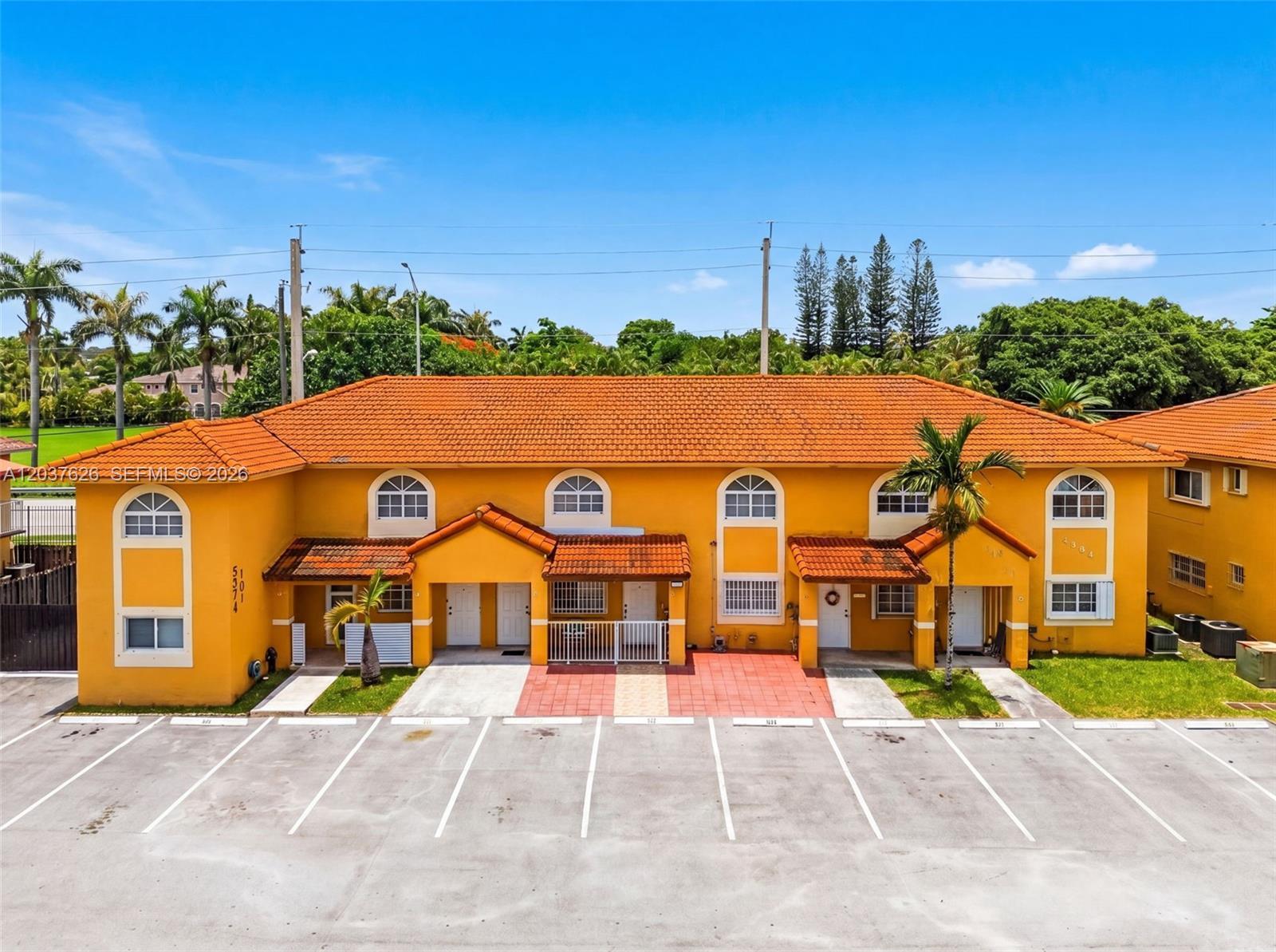 3574 W 80th St # 201, Hialeah FL 33018