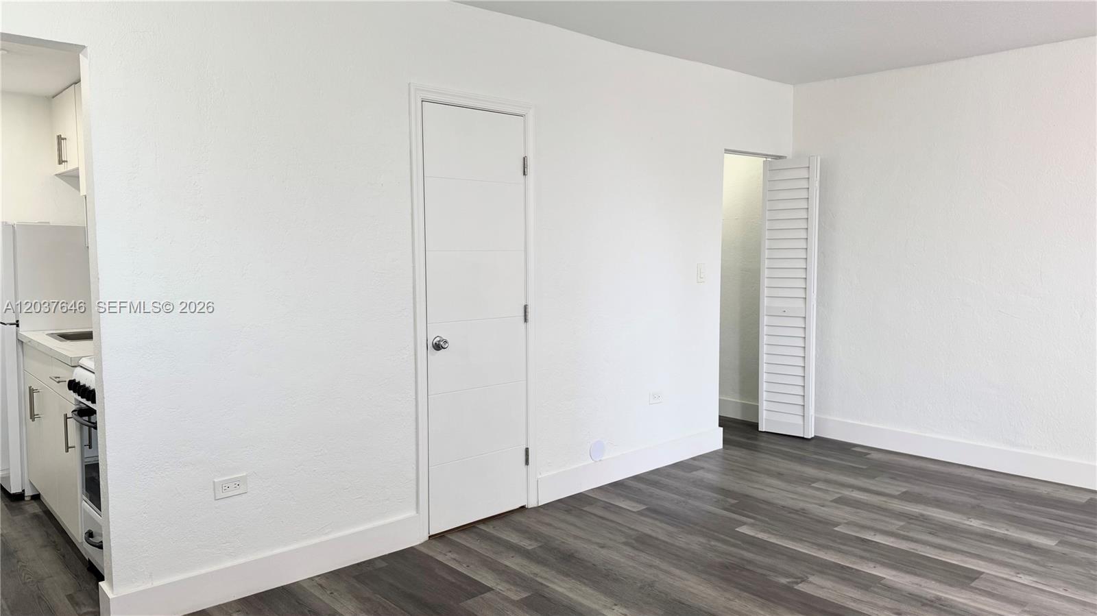 7619 Abbott Ave # 9, Miami Beach FL 33141 photo 2