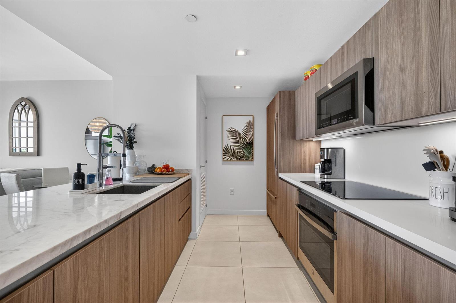 401 N Birch Road # 714, Fort Lauderdale FL 33304 photo 3