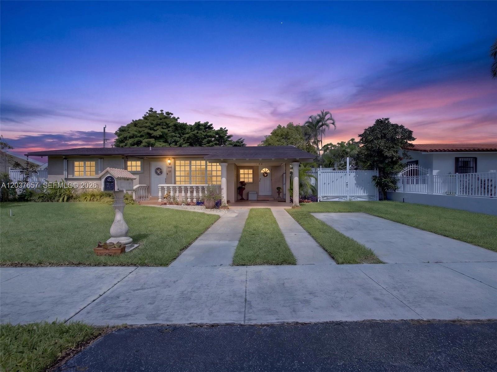 5430 W 4th Ln, Hialeah FL 33012 photo 2
