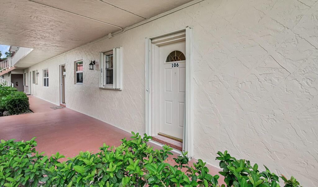12013 Greenway Circle S # 106, Royal Palm Beach FL 33411 photo 3