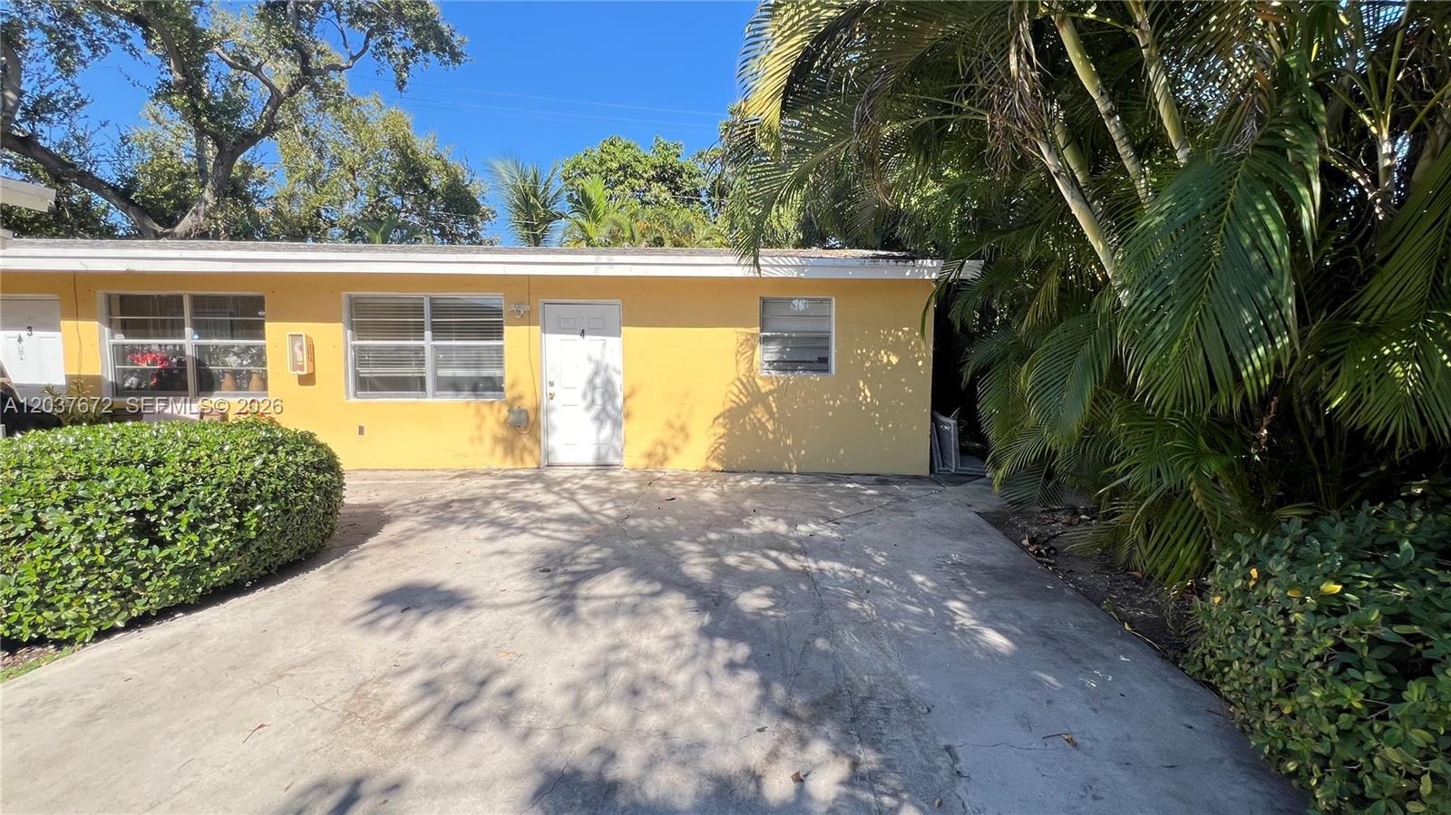 706 SW 4th Ter # 4, Dania Beach FL 33004 photo 2