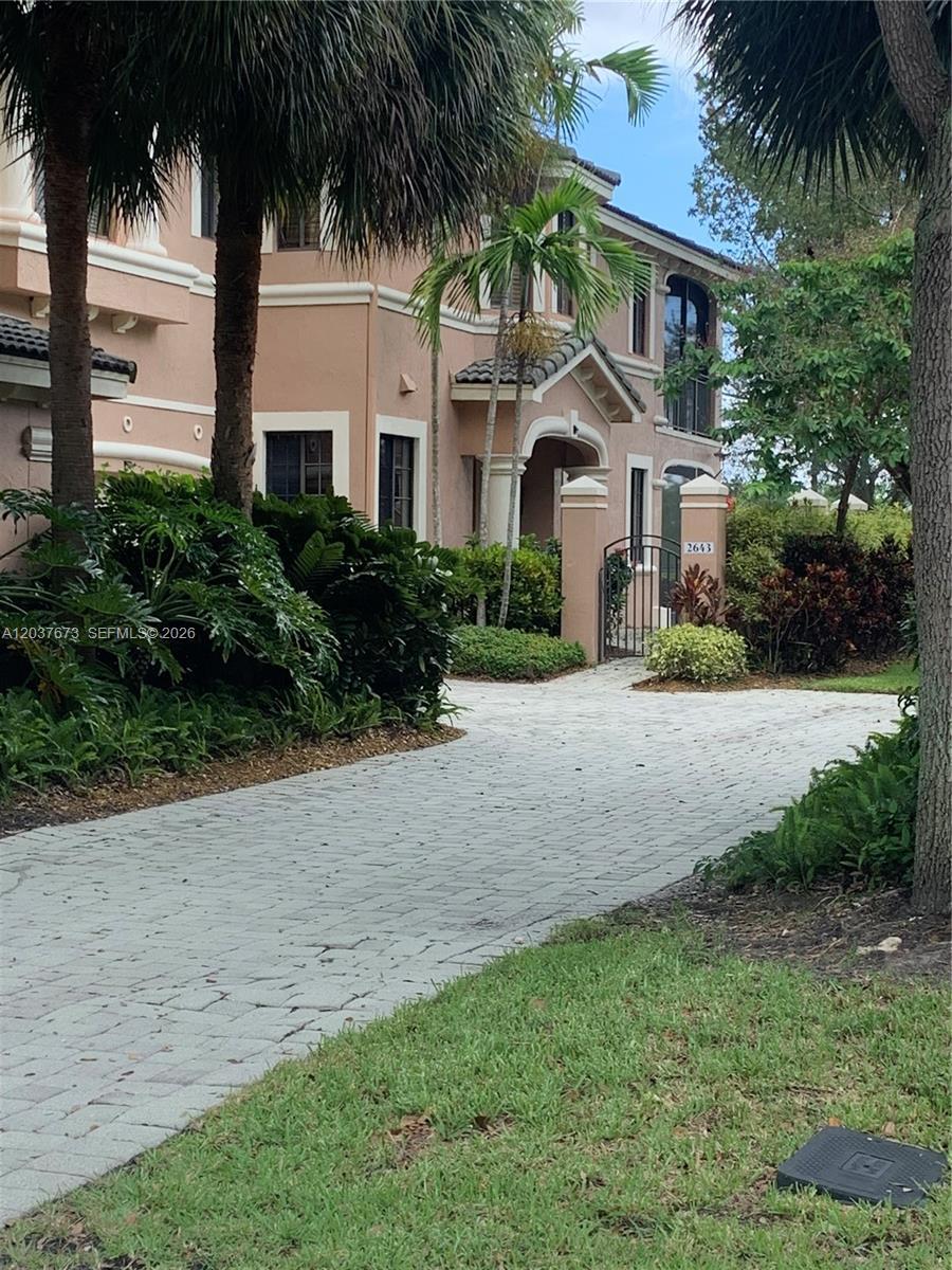 Weston, FL 33332