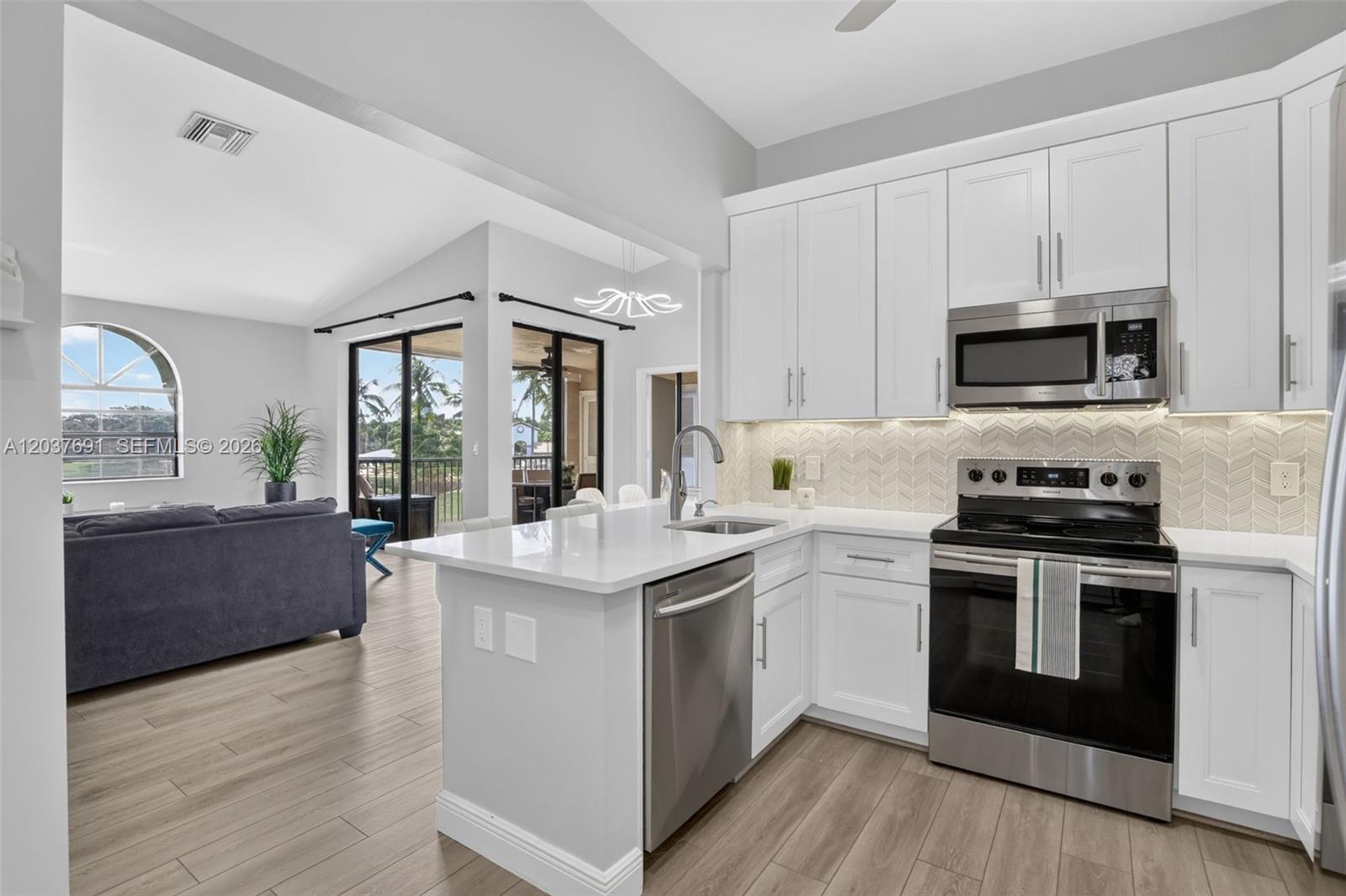 10661 NW 14th St # 248, Plantation FL 33322 photo 5