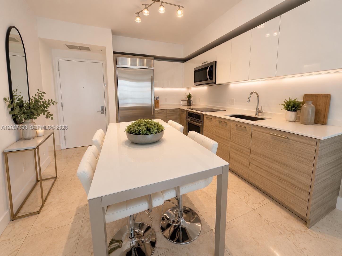 1300 Brickell Bay Dr # 1904, Miami FL 33131 photo 5