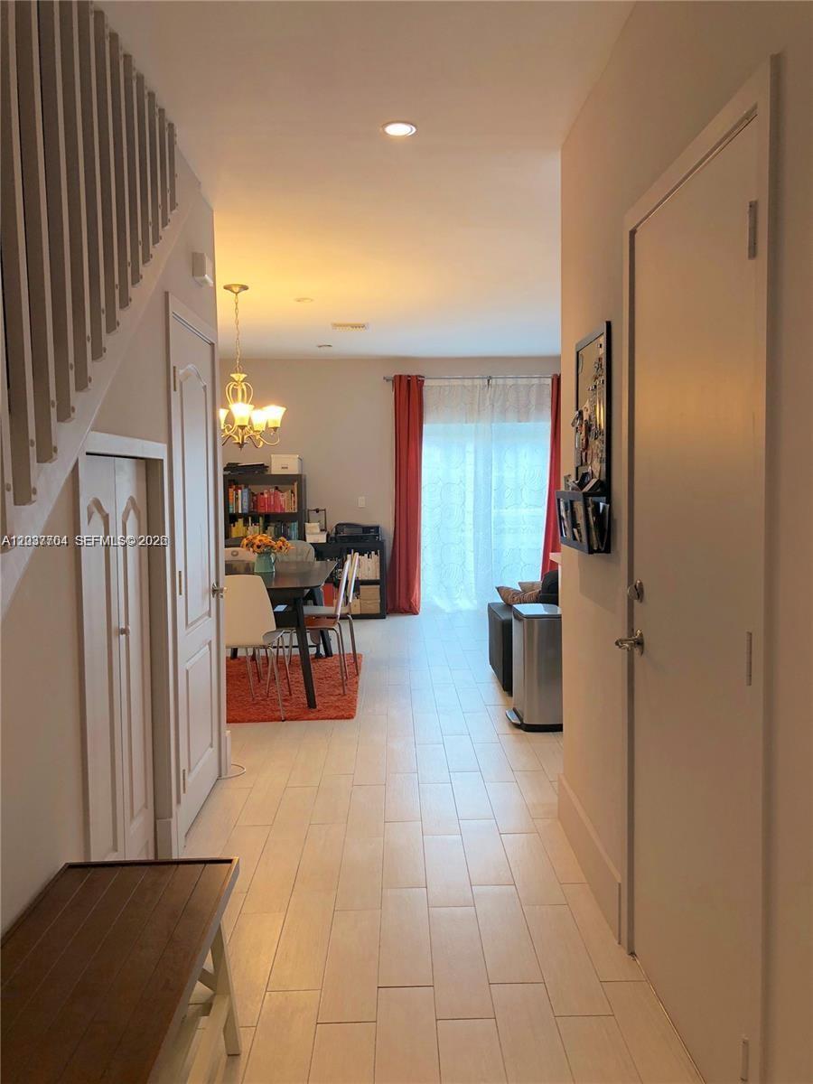 33 SE 3rd Ave, Hallandale Beach FL 33009 photo 5