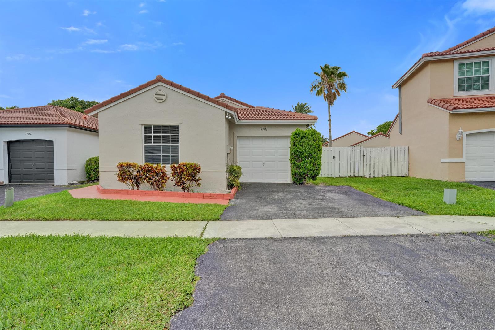 17866 SW 10th Lane, Pembroke Pines FL 33029 photo 2