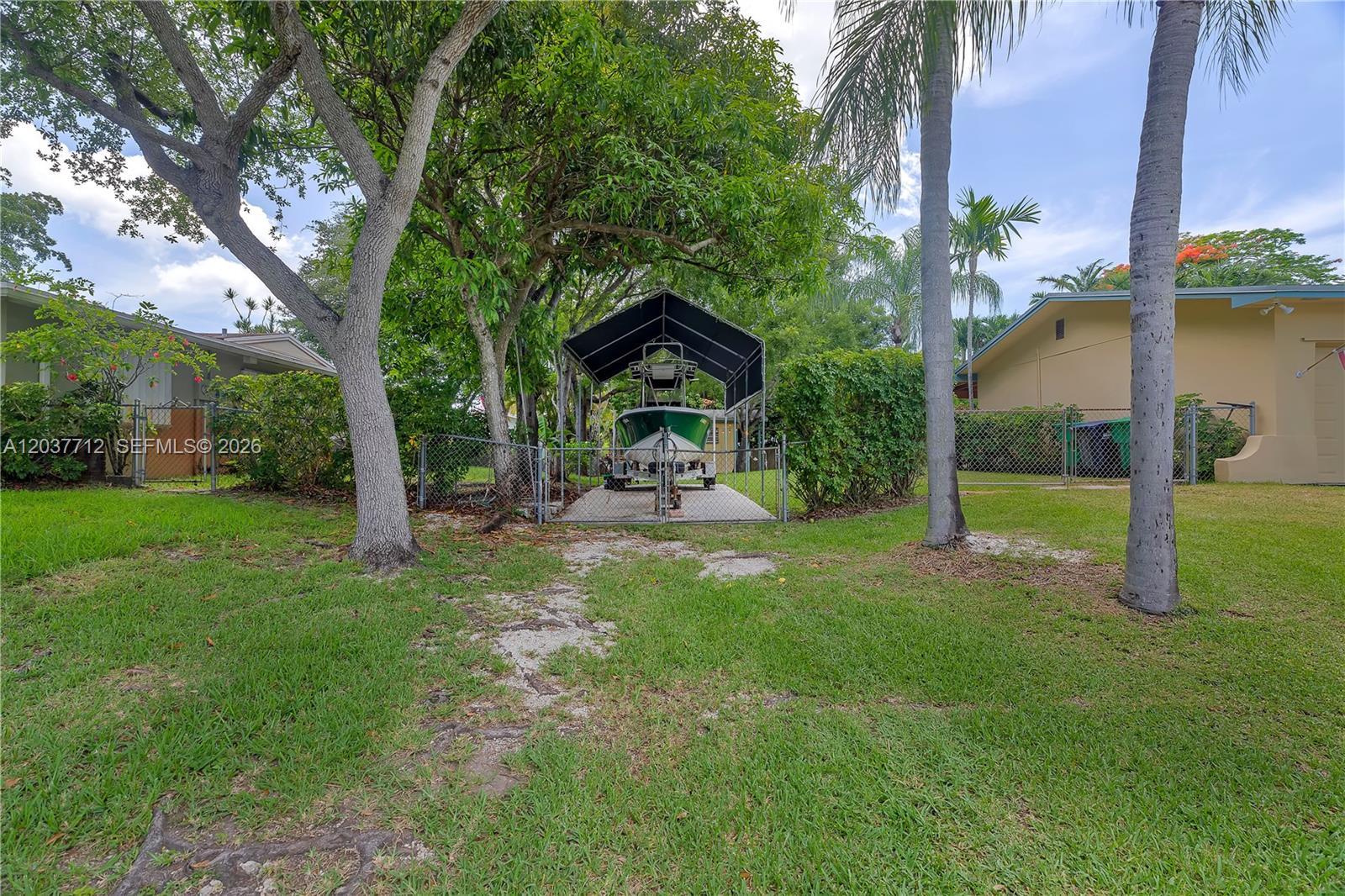 18425 SW 87th Ct, Cutler Bay FL 33157 photo 3