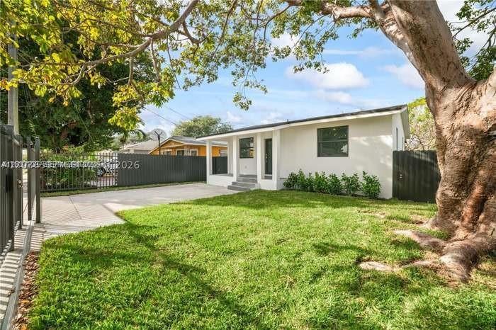 1739 NW 67th St, Miami FL 33147 photo 2