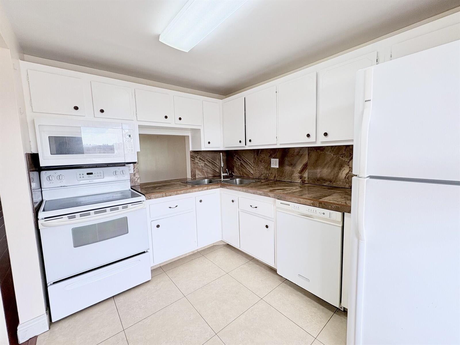 6070 NW 64th Avenue NW # 204, Tamarac FL 33319 photo 5