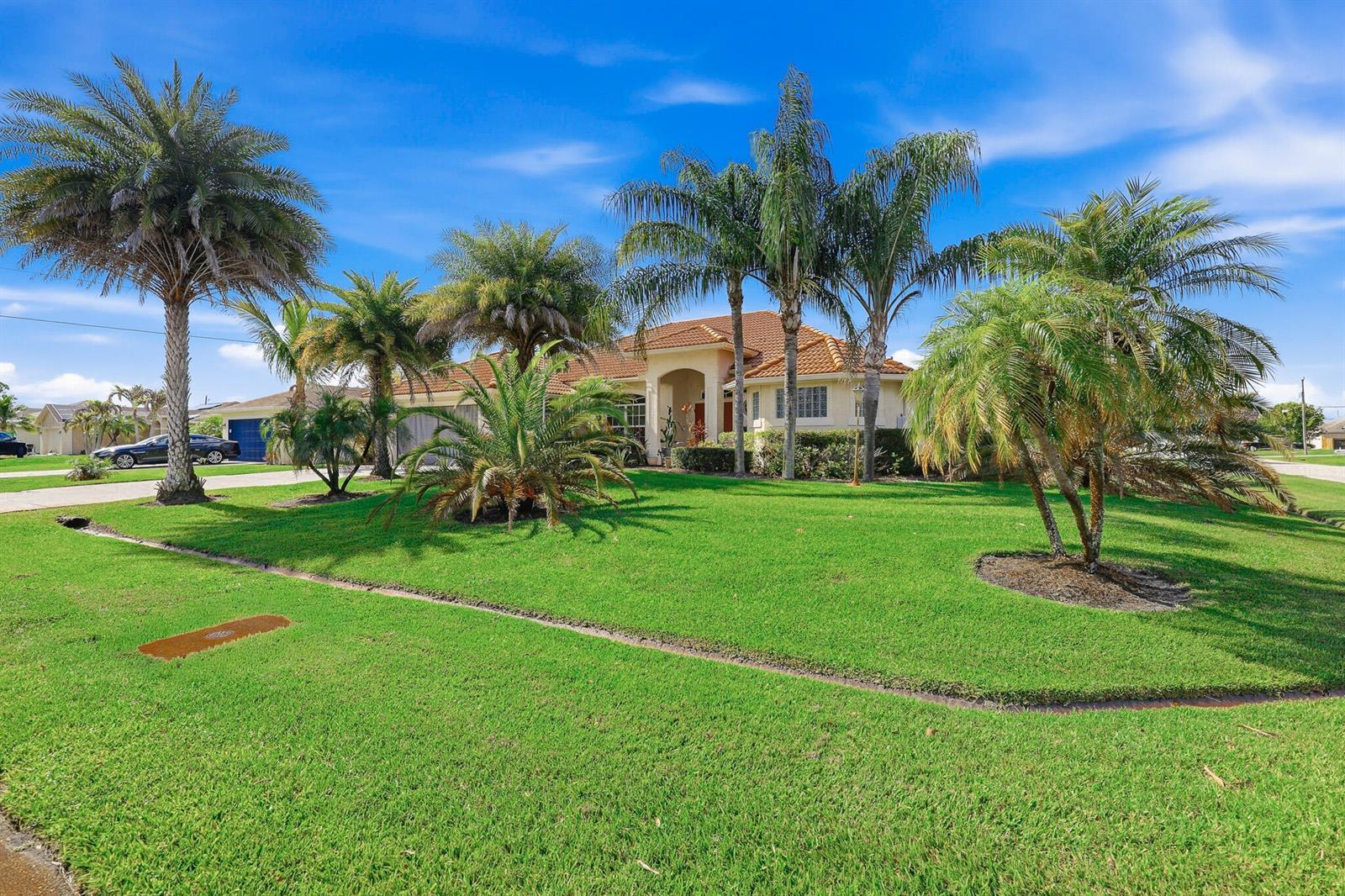 1602 SW Cefalu Circle, Port St. Lucie FL 34953