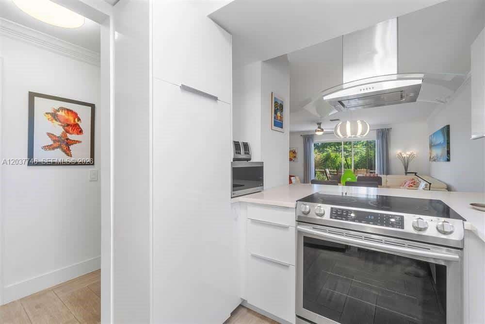 234 Waterside Dr # 234, Hypoluxo FL 33462