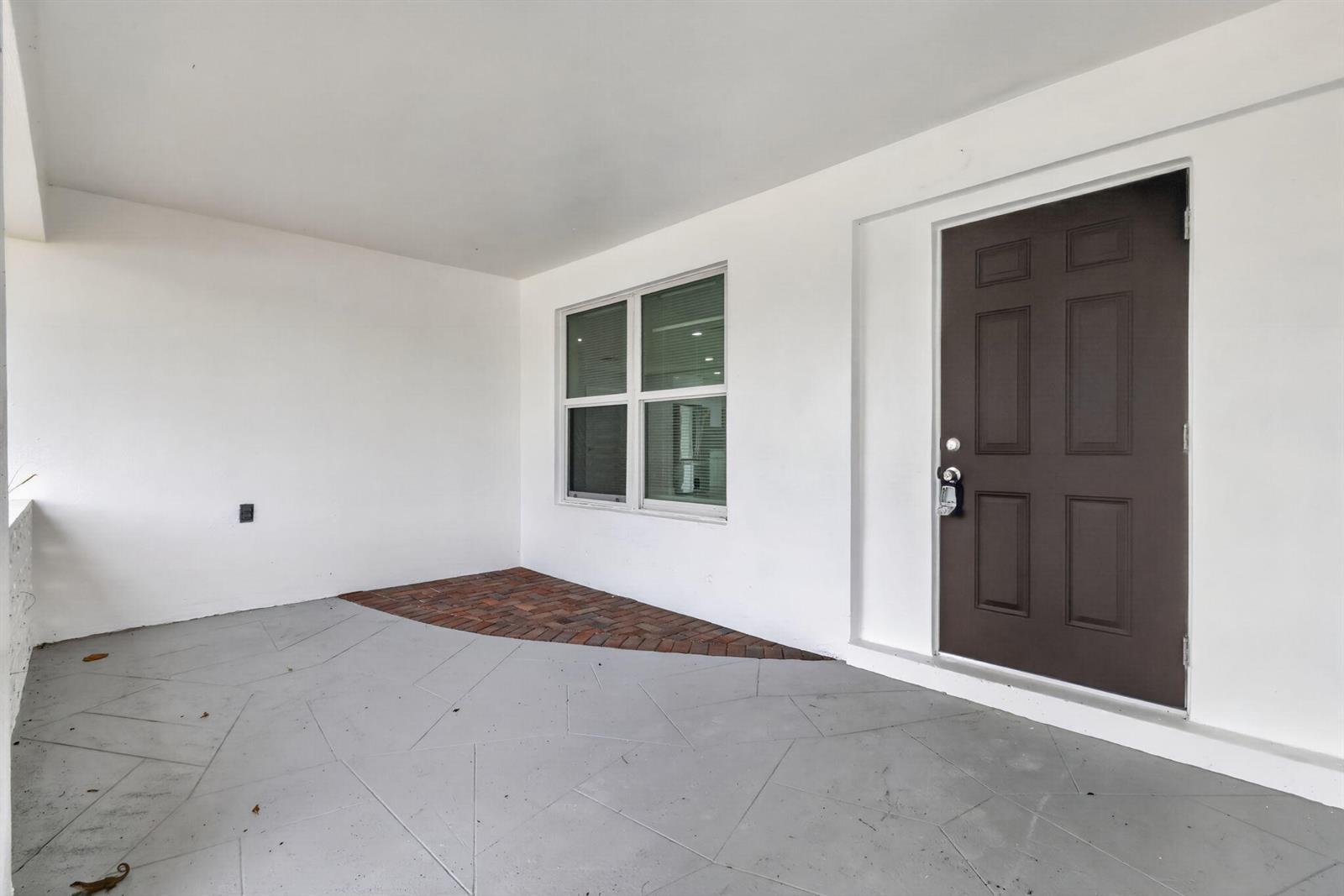 1408 Cochran Drive, FL 33461 photo 4