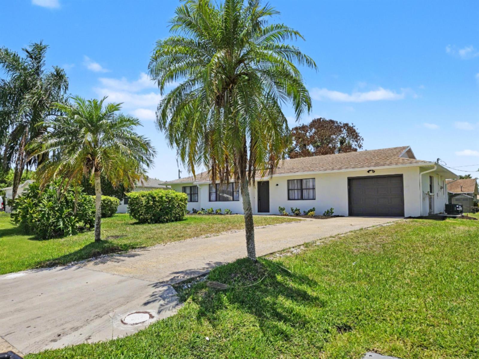 1962 SW Libra Lane, Port St. Lucie FL 34984 photo 4