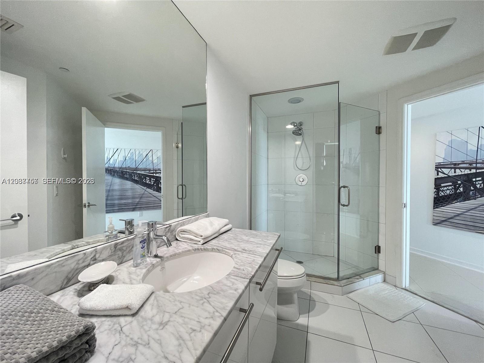 500 Brickell Ave # 2102, Miami FL 33131 photo 4
