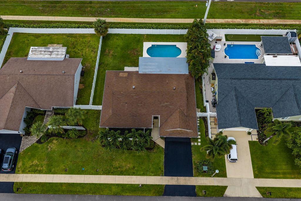433 SW 27th Avenue, Delray Beach FL 33445 photo 4