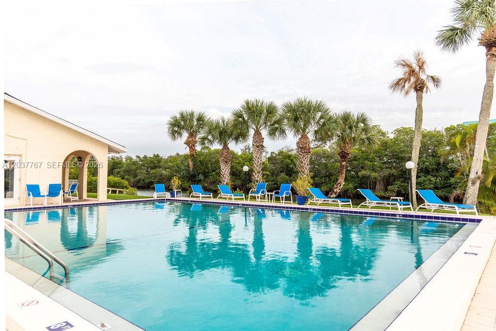 1815 Robalo Dr # 201C, Vero Beach FL 32960