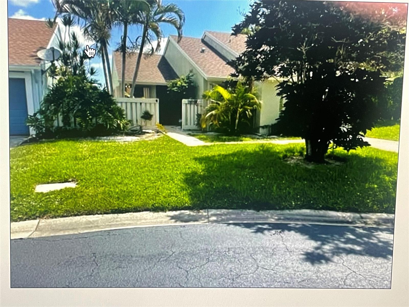 5675 Northpointe Lane, Boynton Beach FL 33437