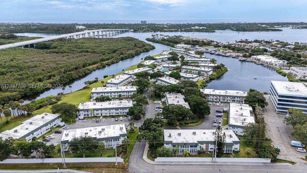 2800 Indian River Blvd # R9, Vero Beach FL 32960