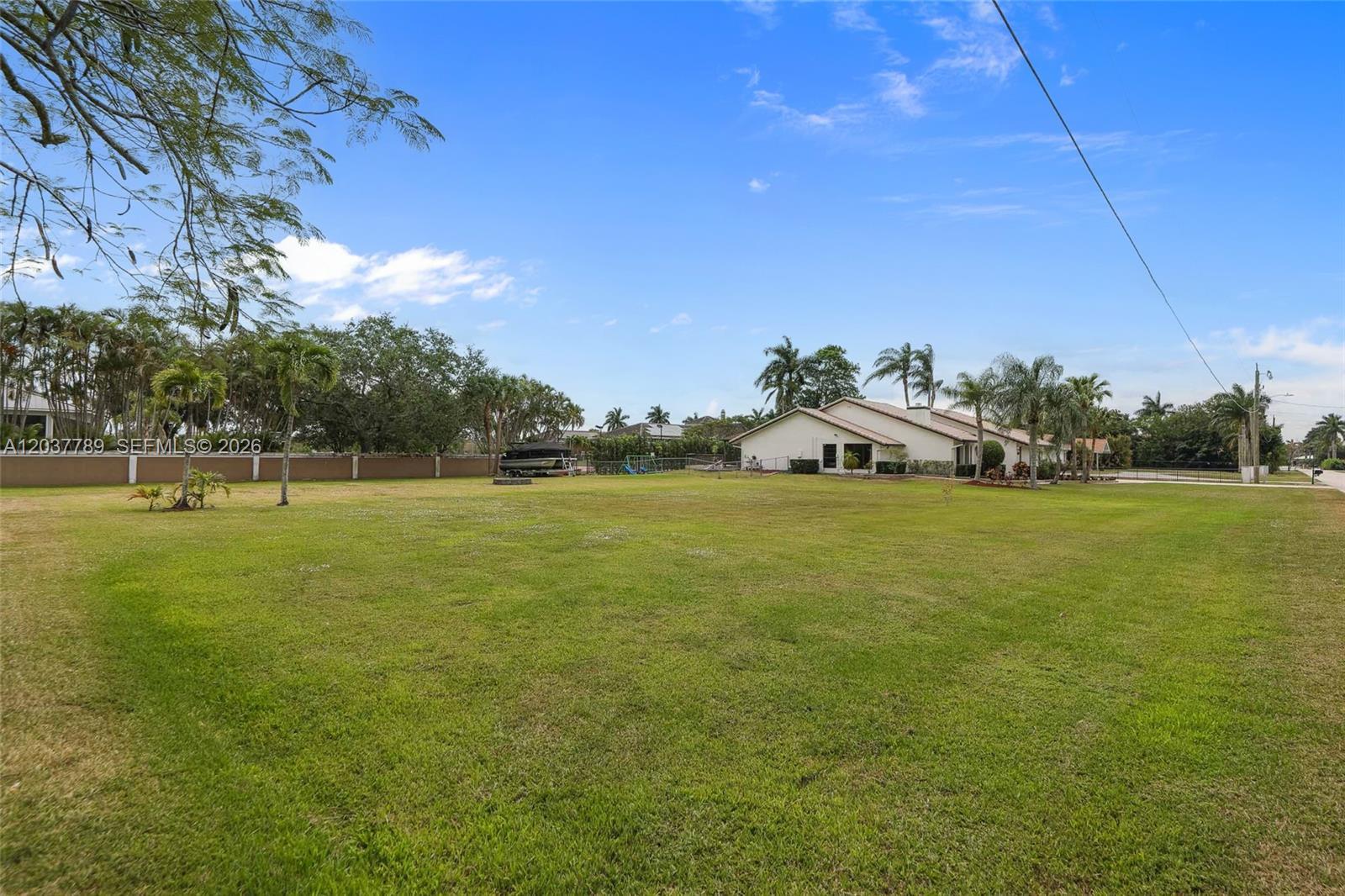 1300 NW 122 Ave, Plantation FL 33323 photo 2
