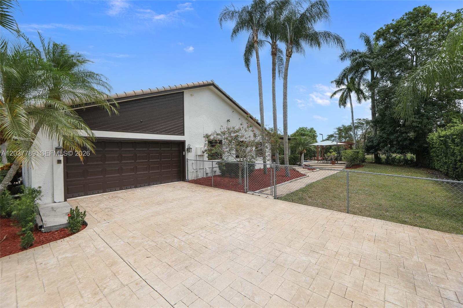 1300 NW 122 Ave, Plantation FL 33323 photo 3