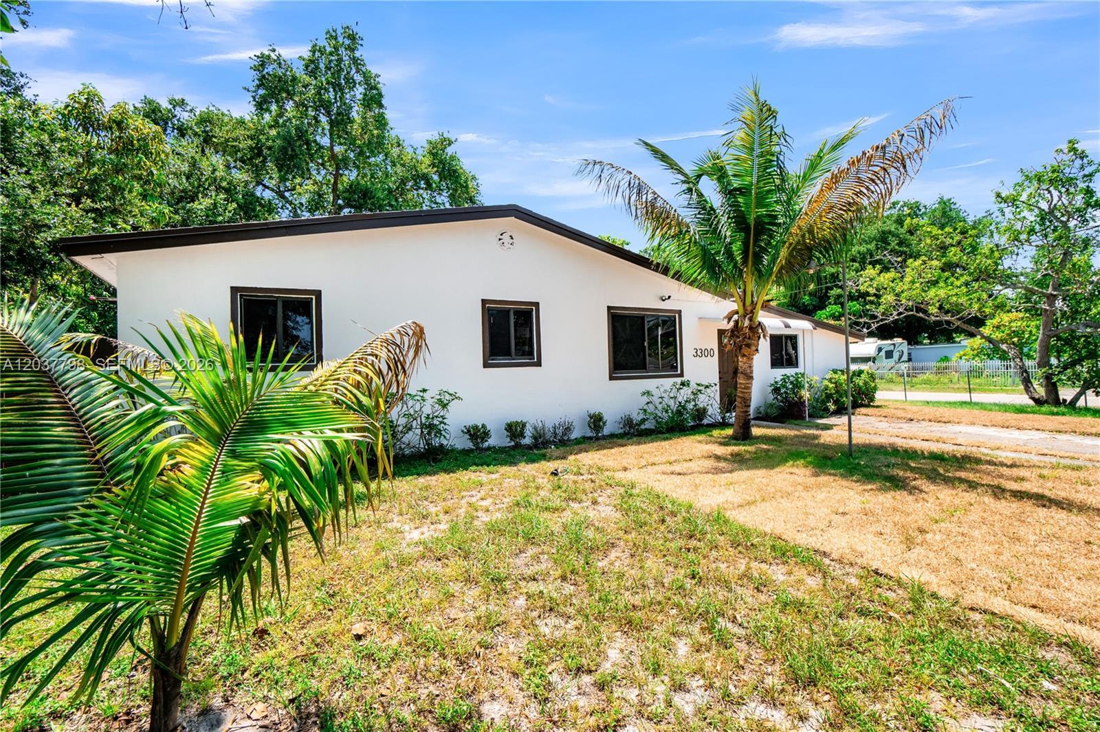 3300 SW 40th Ave, West Park FL 33023 photo 2