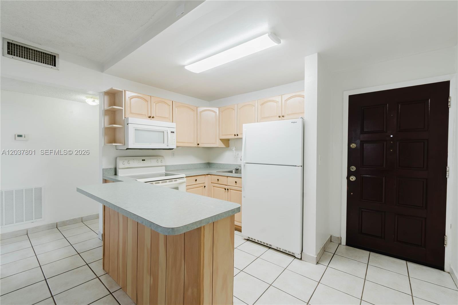 747 NW 13th Ave # 3, Miami FL 33125 photo 3