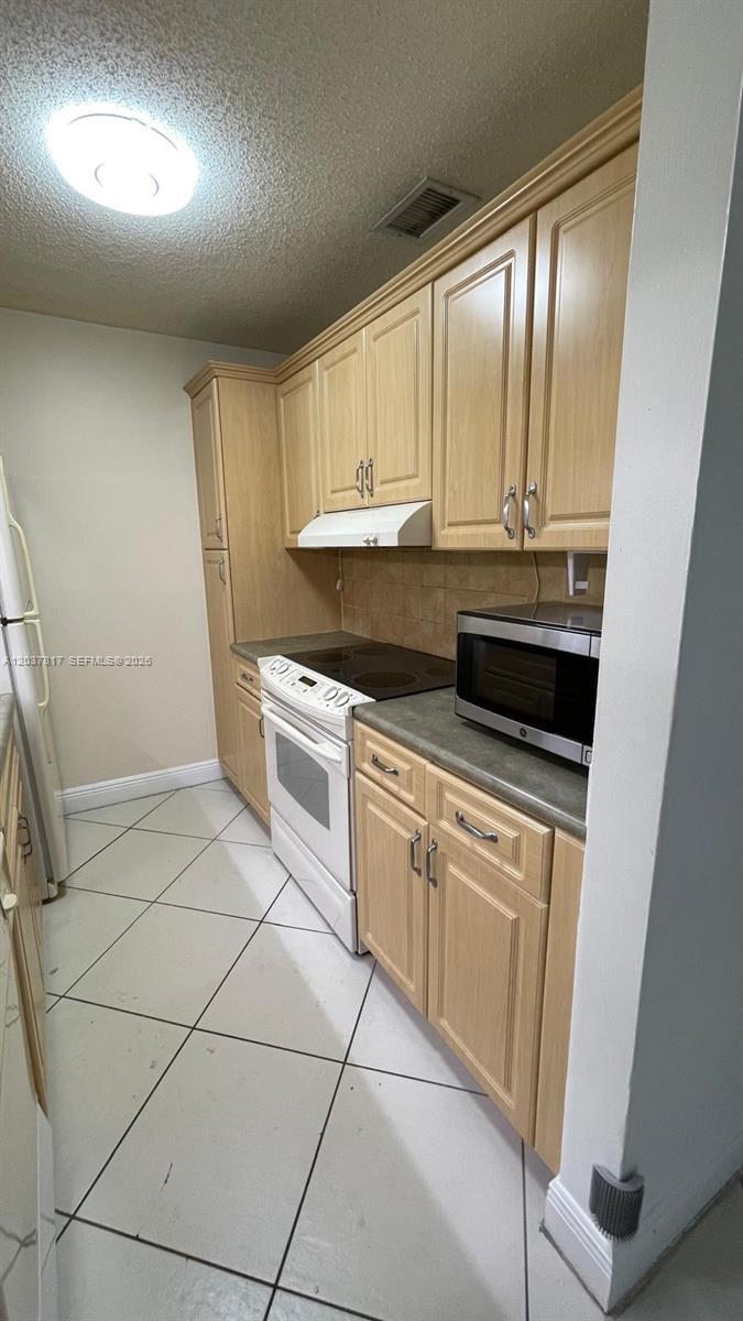 2307 N Congress Ave # 24, Boynton Beach FL 33426 photo 4