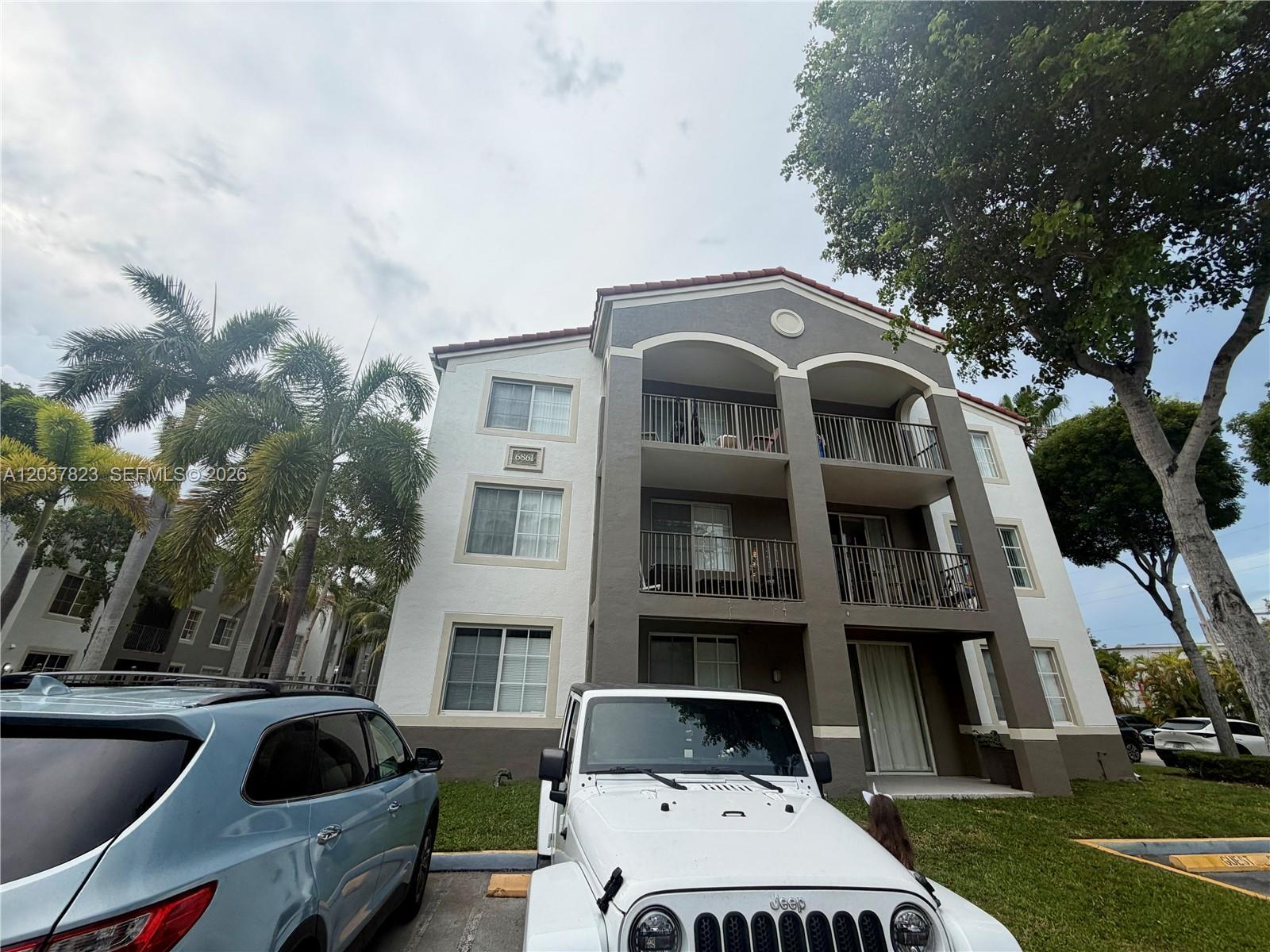 6861 SW 44th St # 205, Miami FL 33155