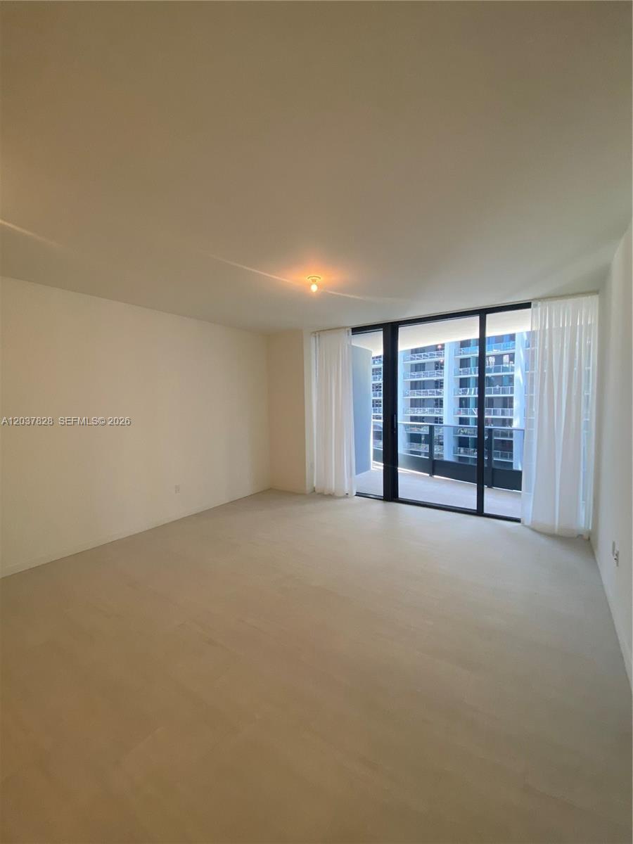 1000 Brickell Plaza # 2007, Miami FL 33131 photo 4