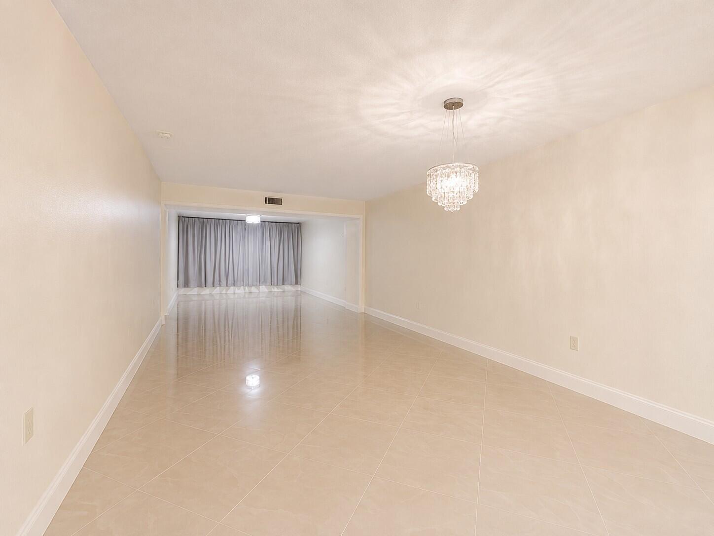 3516 Whitehall Drive # 105, West Palm Beach FL 33401 photo 5