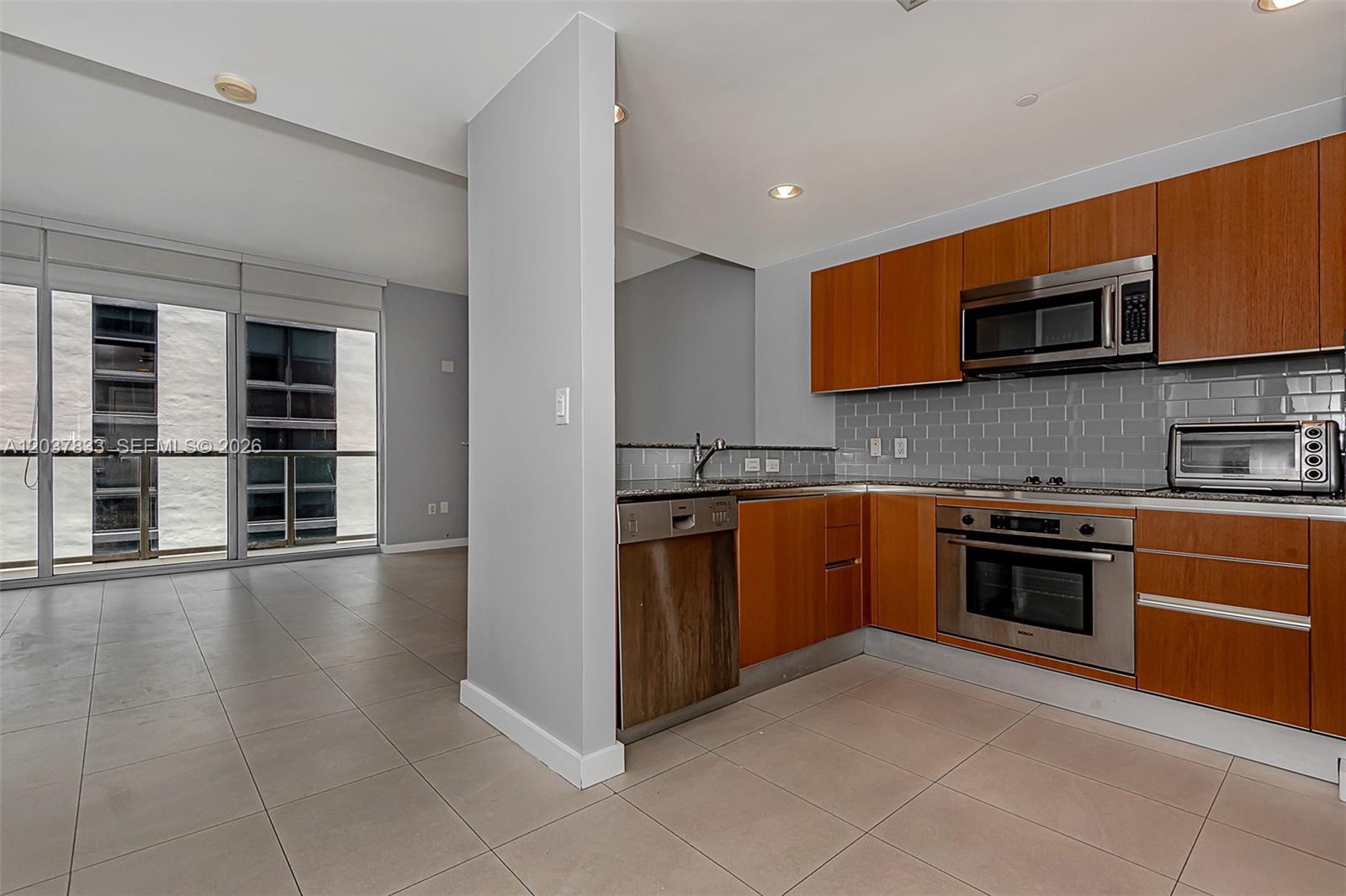 1050 Brickell Ave # 2822, Miami FL 33131