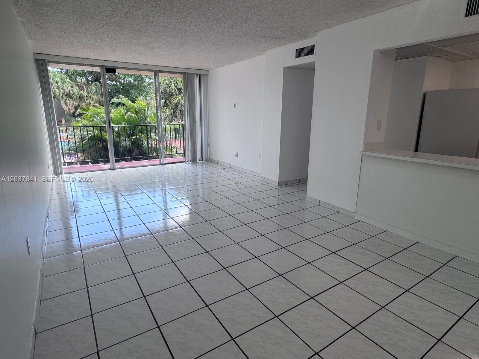 820 NW 87th Ave # 201, Miami FL 33172 photo 2