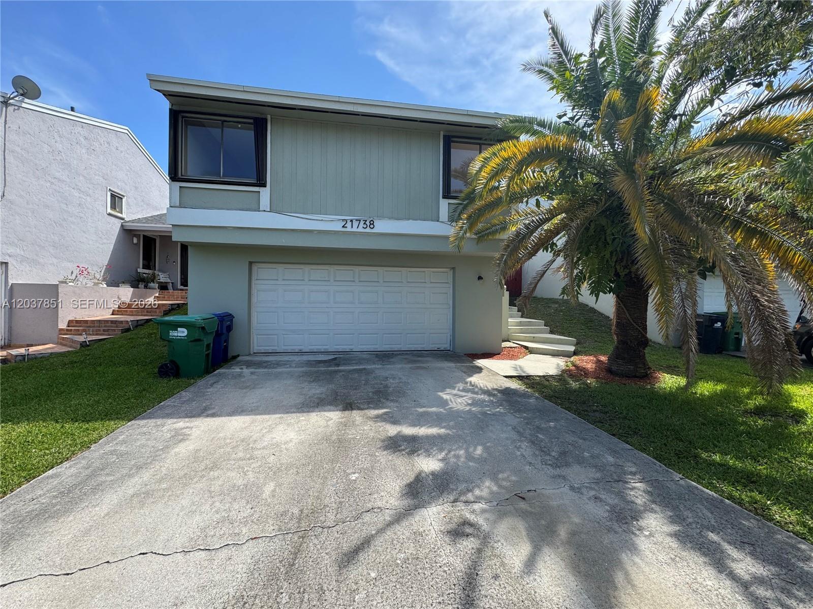 21738 SW 99th Ct, Cutler Bay FL 33190 photo 2