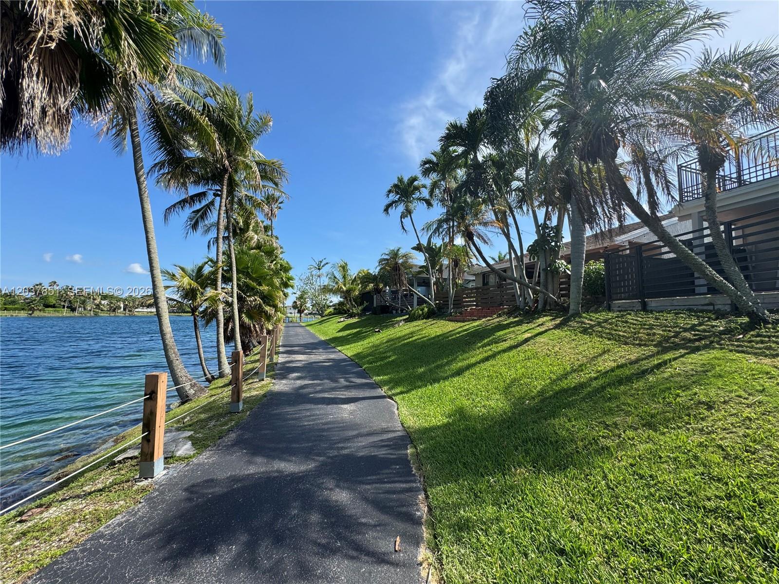 21738 SW 99th Ct, Cutler Bay FL 33190 photo 3