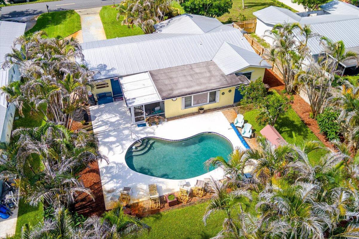 1153 SE 14th Street, Stuart FL 34996 photo 2