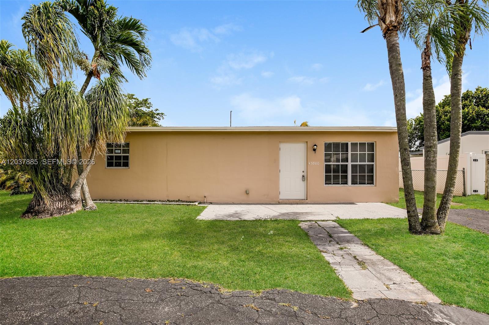 5980 NW 24th Ct, Margate FL 33063