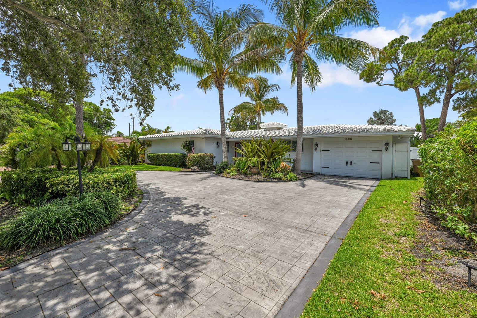 901 SE 12th Avenue, Deerfield Beach FL 33441 photo 2