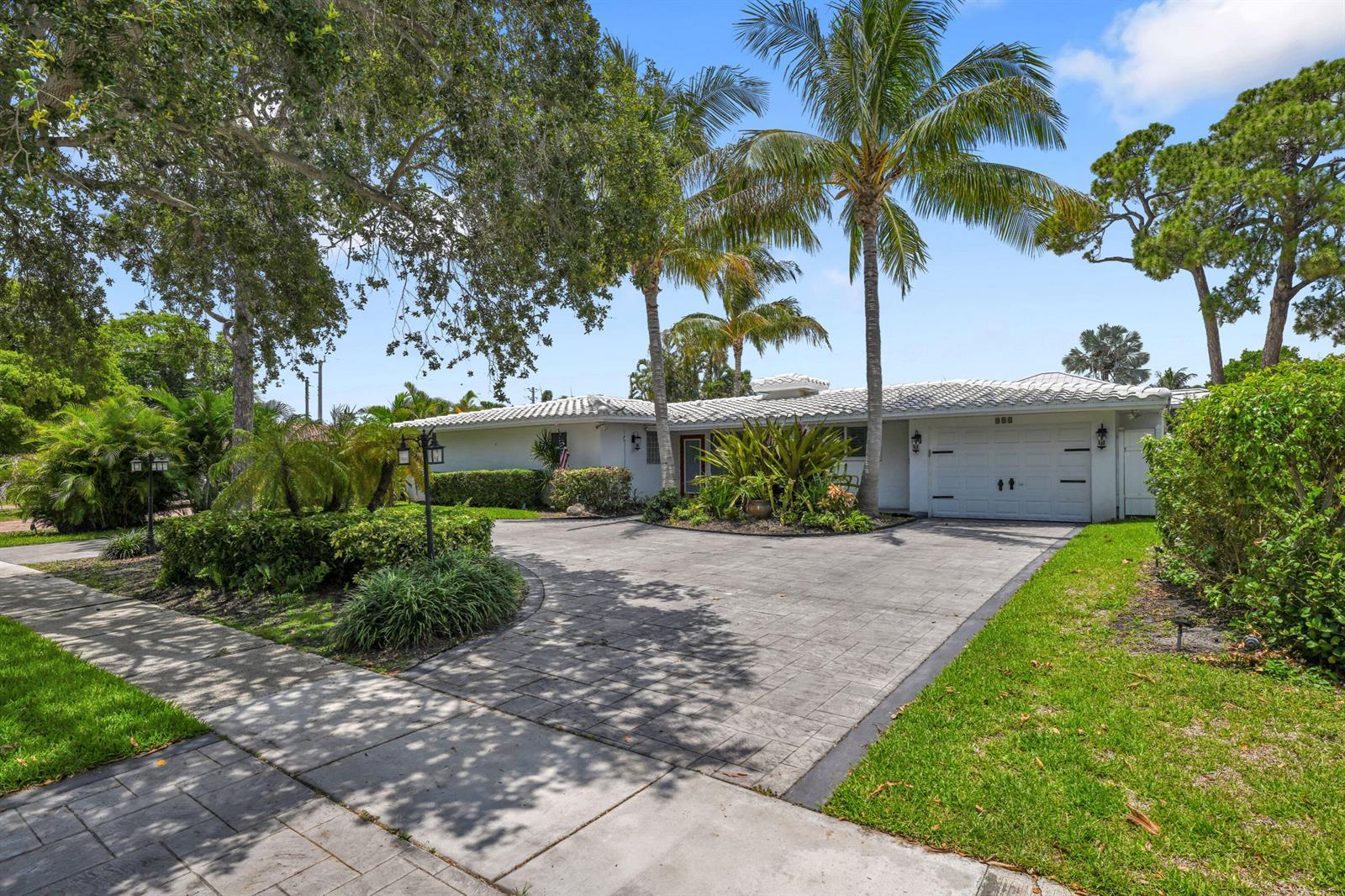 901 SE 12th Avenue, Deerfield Beach FL 33441