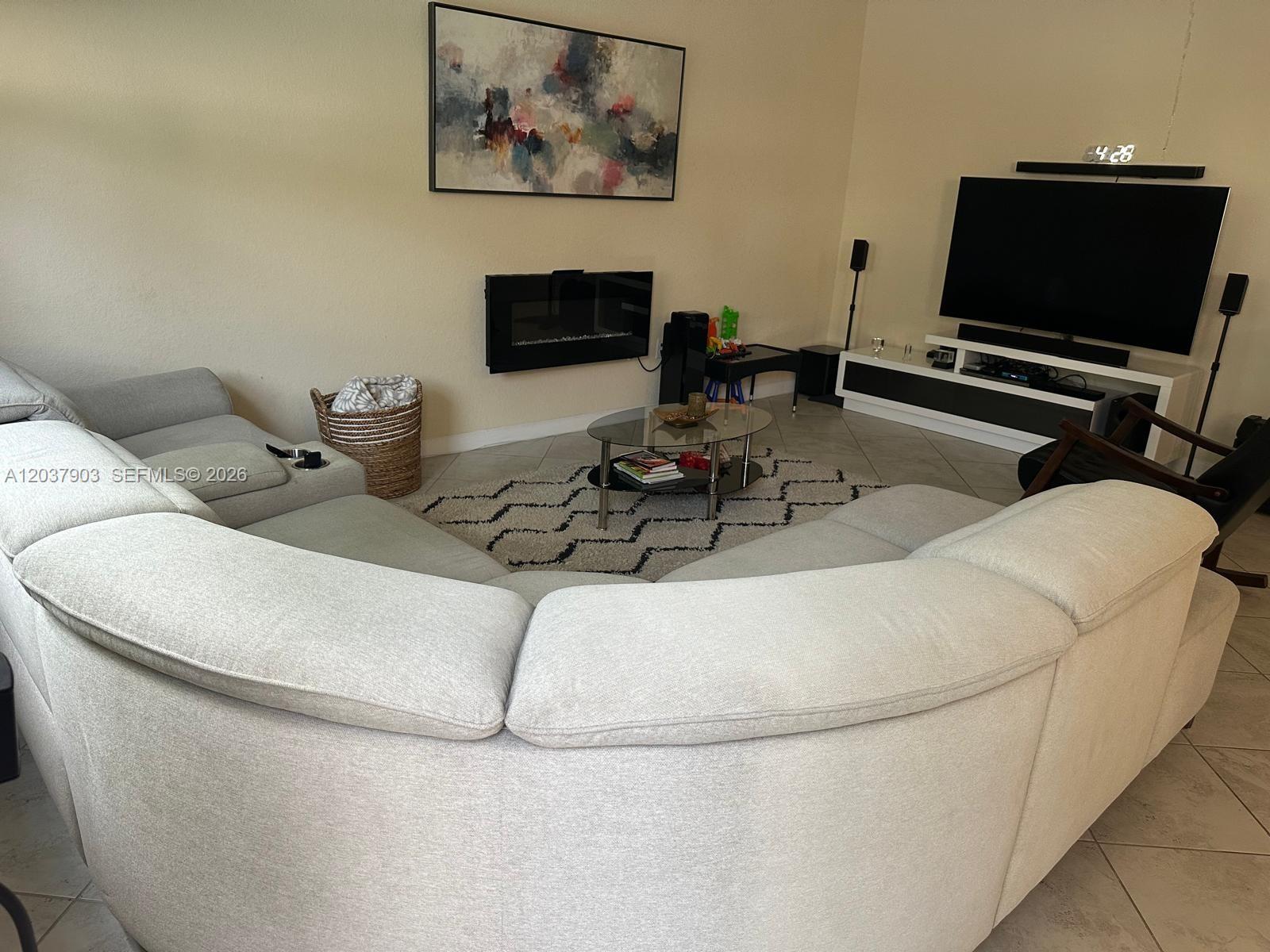 Homestead, FL 33032 photo 4