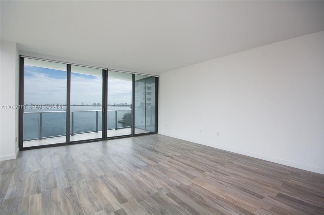 460 NE 28 ST # 501, Miami FL 33132 photo 3