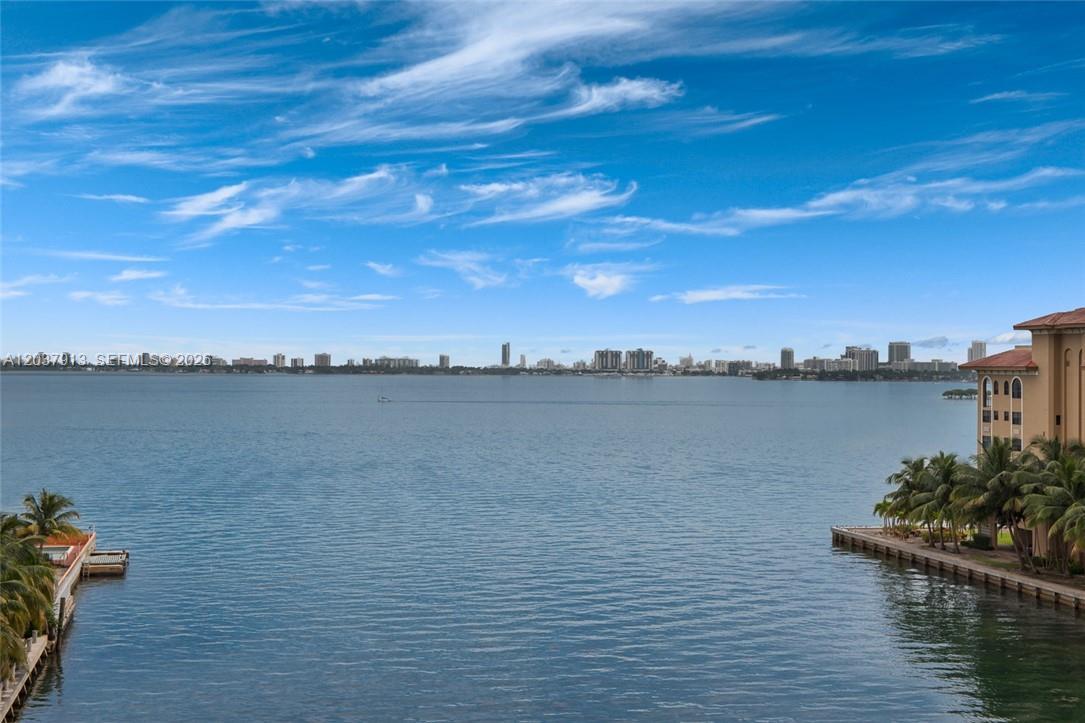460 NE 28 ST # 501, Miami FL 33132