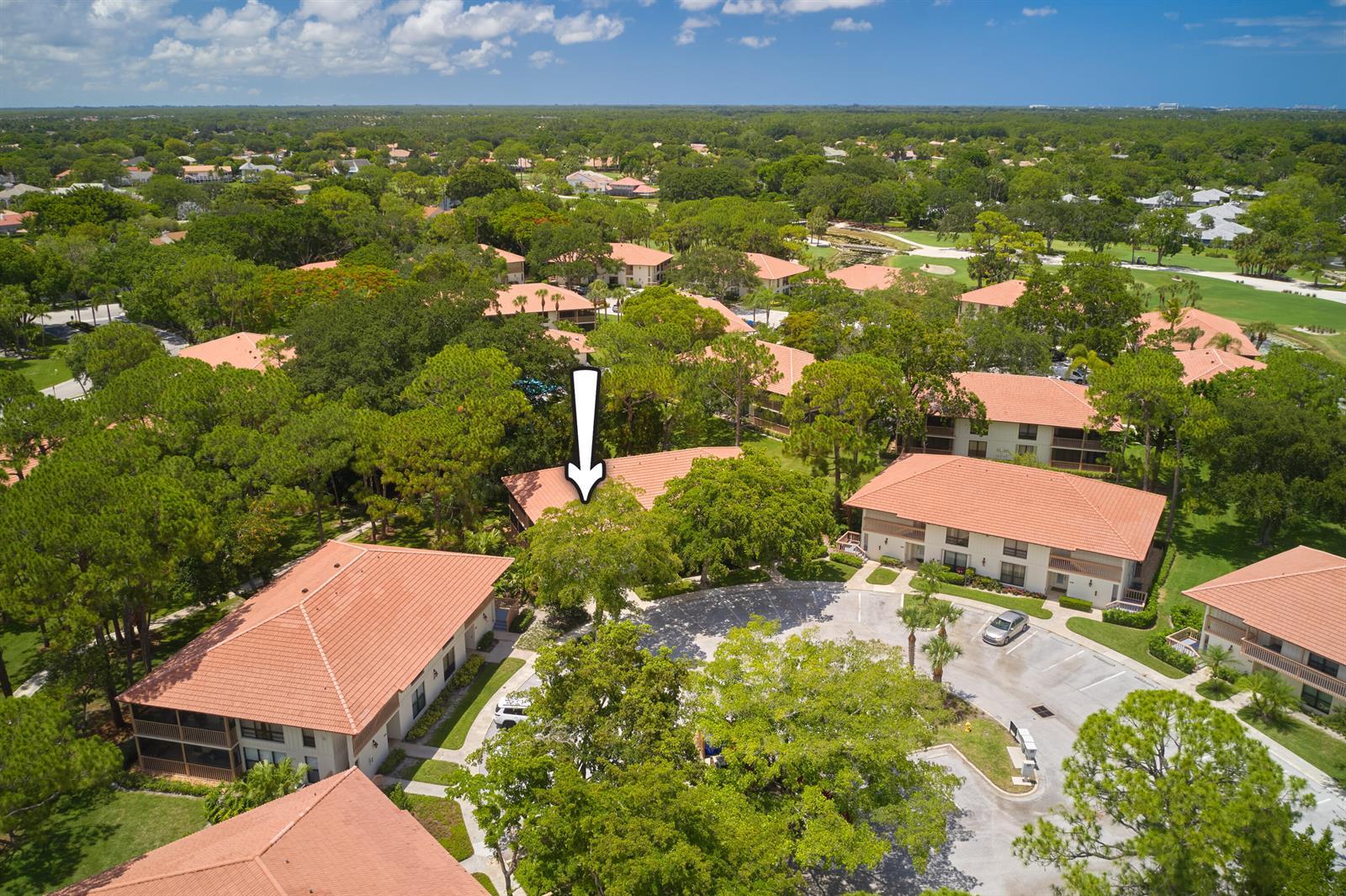 563 Brackenwood Place, Palm Beach Gardens FL 33418 photo 2