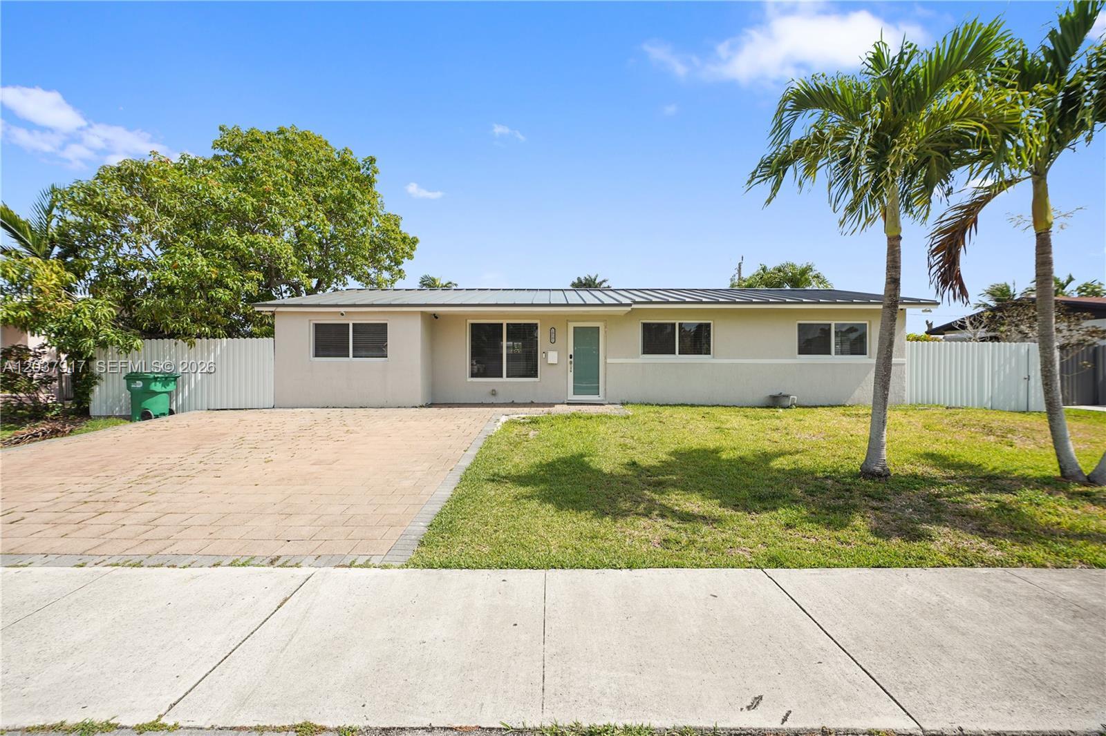 10501 SW 53rd St, Miami FL 33165 photo 3