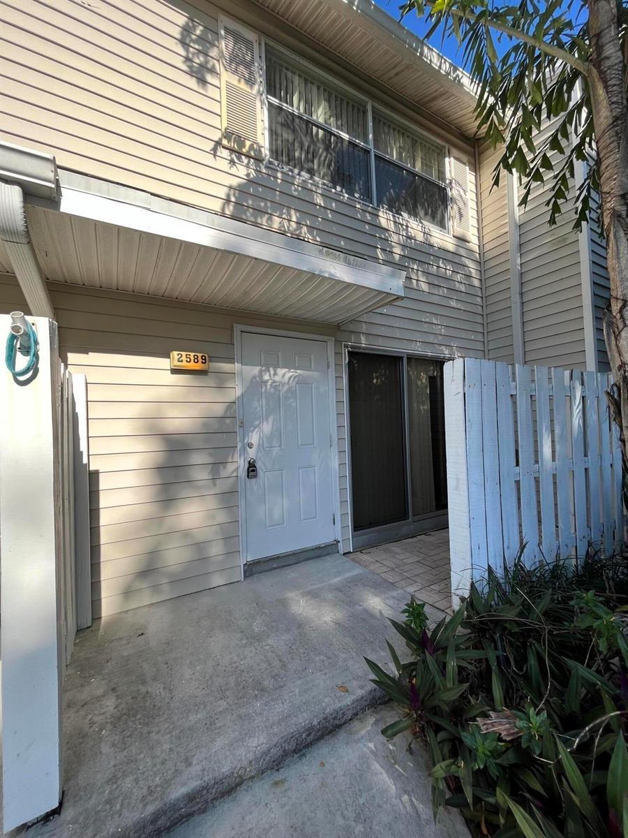 2589 NE 15th Street, Pompano Beach FL 33062
