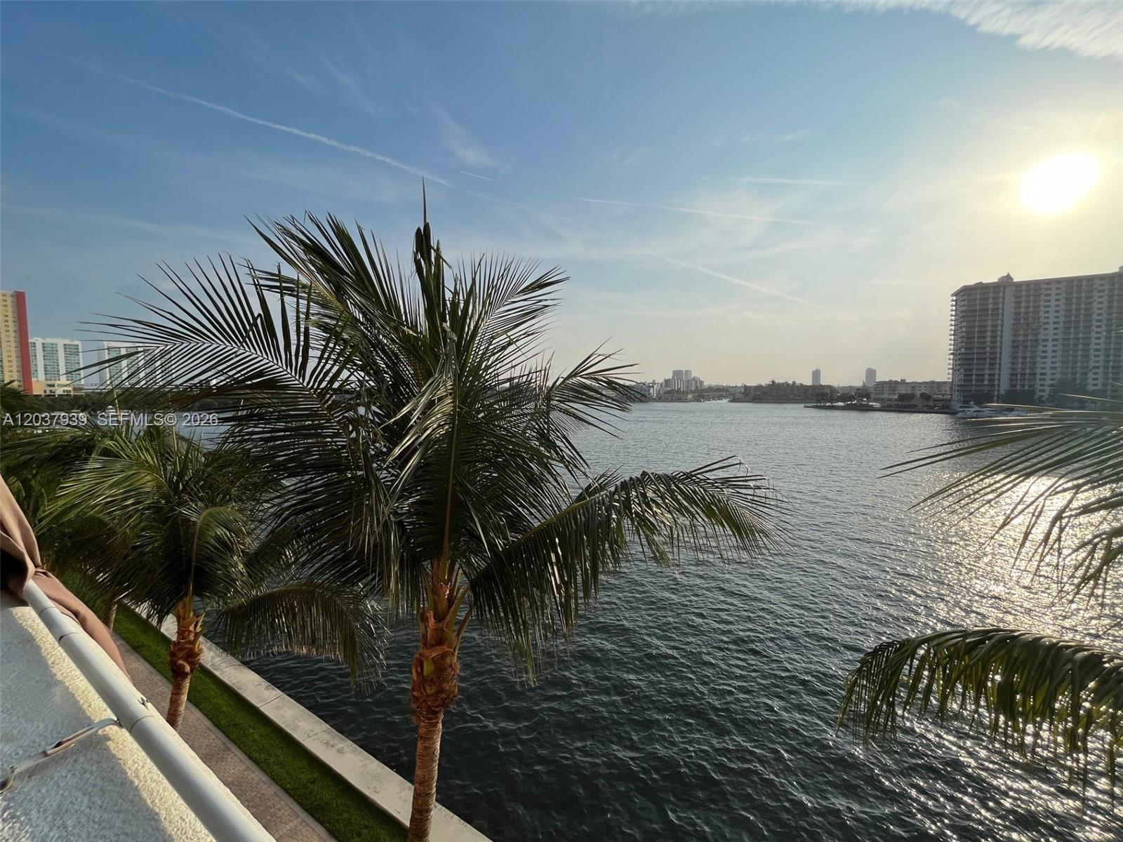 Sunny Isles Beach, FL 33160