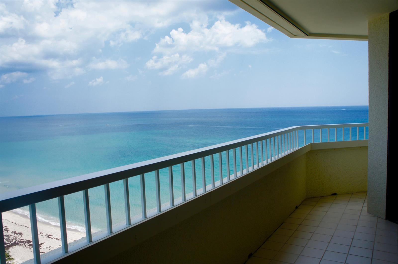5070 N Ocean Drive # 10b, Singer Island FL 33404